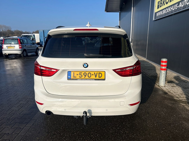Foto 7 van BMW 2 Serie Gran Tourer 218i Luxury 7p. (bj 2015)
