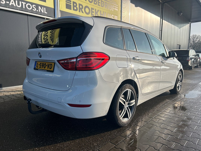 Foto 10 van BMW 2 Serie Gran Tourer 218i Luxury 7p. (bj 2015)