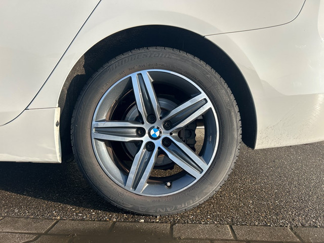 Foto 11 van BMW 2 Serie Gran Tourer 218i Luxury 7p. (bj 2015)