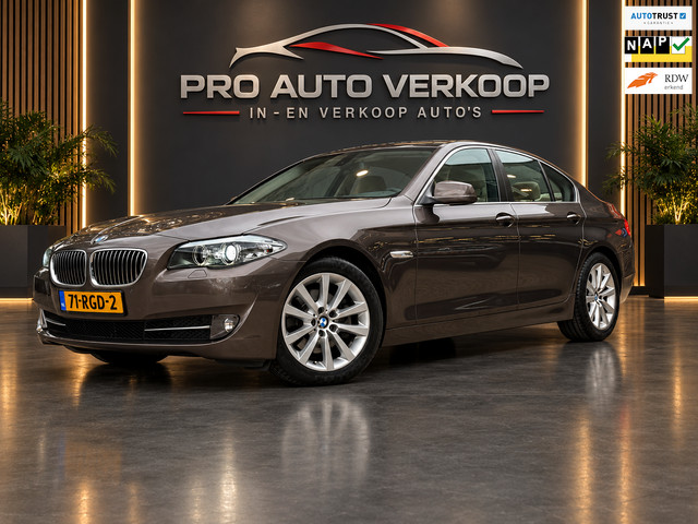 Foto 3 van BMW 5-serie 523i 204PK_Xenon_Led_Trekhaak