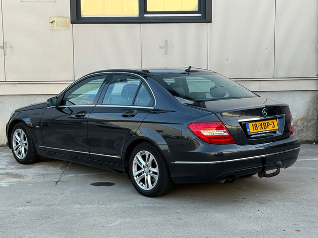 Foto 6 van Mercedes-Benz C-klasse 180 Business Class Avantgarde / APK / Navigatie / Nette auto / inruil mog.