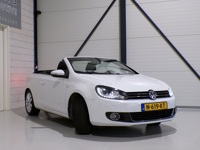 Foto 9 van Volkswagen Golf Cabriolet 1.2 TSI Highline CUP Edition Apple-carplay Stoelverwarming Xenon-LED Parke