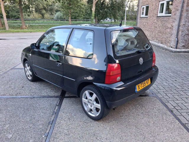 Foto 6 van Volkswagen Lupo 1.4-16V