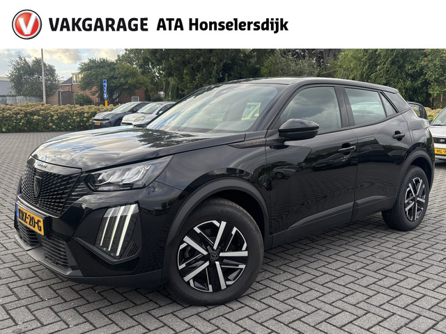 Foto 2 van Peugeot 2008 1.2 Hybrid 136 Style | Cruise control | Climate control | Apple Carplay | Android Auto