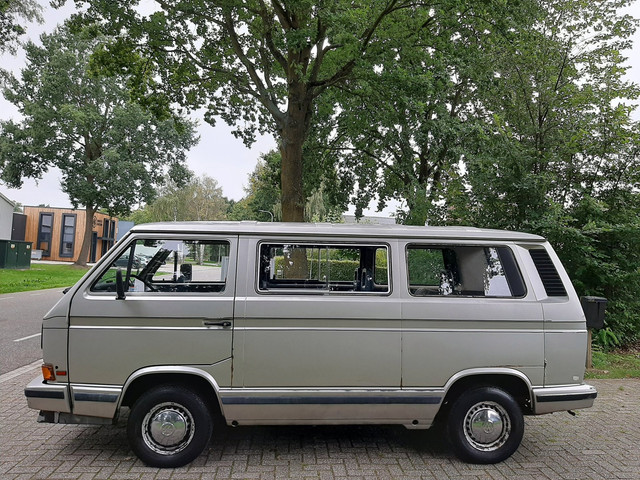 Foto 9 van Volkswagen Transporter Kombi T3 Caravelle Benzine Automaat