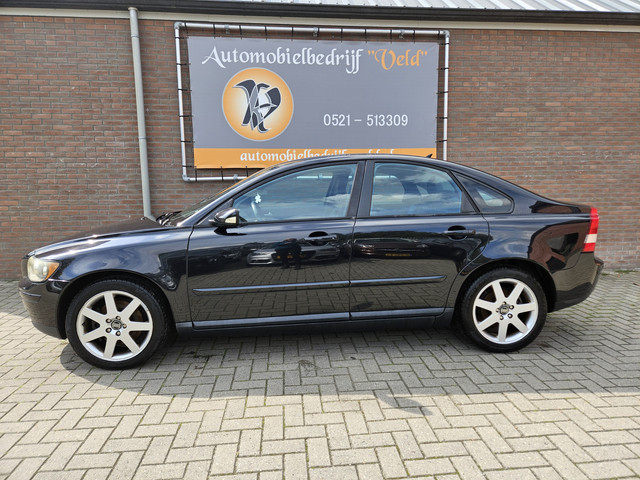 Foto 5 van Volvo S40 2.4i Momentum (bj 2004)