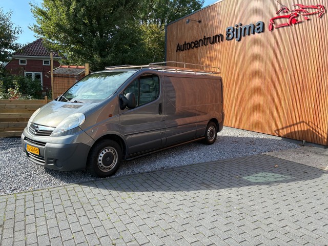 Foto 5 van OPEL VIVARO L2H1 EcoFLEX