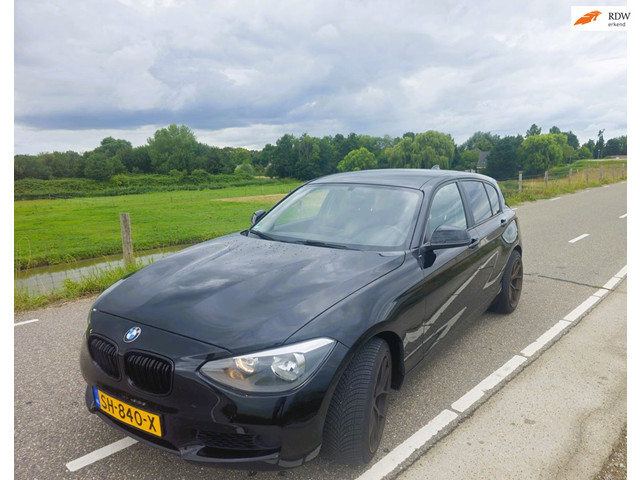 Foto 2 van BMW 1-serie 116i EDE Business+
