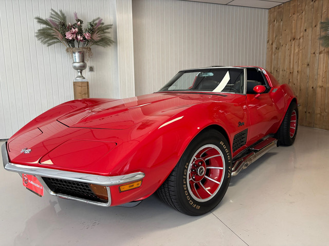 Foto 10 van Chevrolet CORVETTE STINGRAY , MATCHING NUMBERS, SIDEPIPES, COUPE, T-TOPS, ETC...