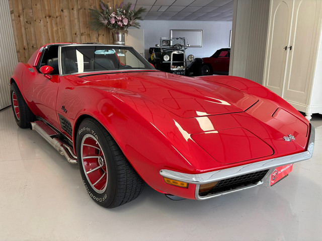 Foto 9 van Chevrolet CORVETTE STINGRAY , MATCHING NUMBERS, SIDEPIPES, COUPE, T-TOPS, ETC...
