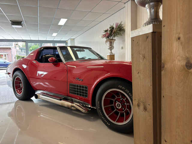 Foto 8 van Chevrolet CORVETTE STINGRAY , MATCHING NUMBERS, SIDEPIPES, COUPE, T-TOPS, ETC...