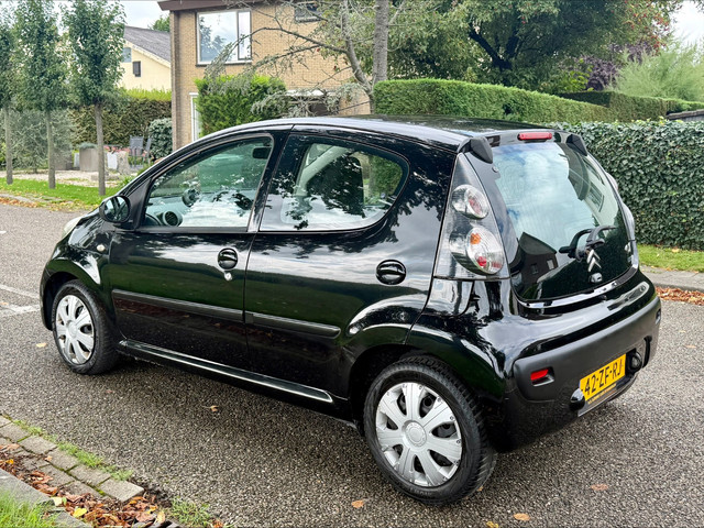 Foto 11 van Citroen C1 1.0-12V Ambiance (5DRS)