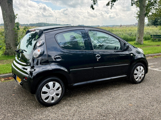 Foto 8 van Citroen C1 1.0-12V Ambiance (5DRS)