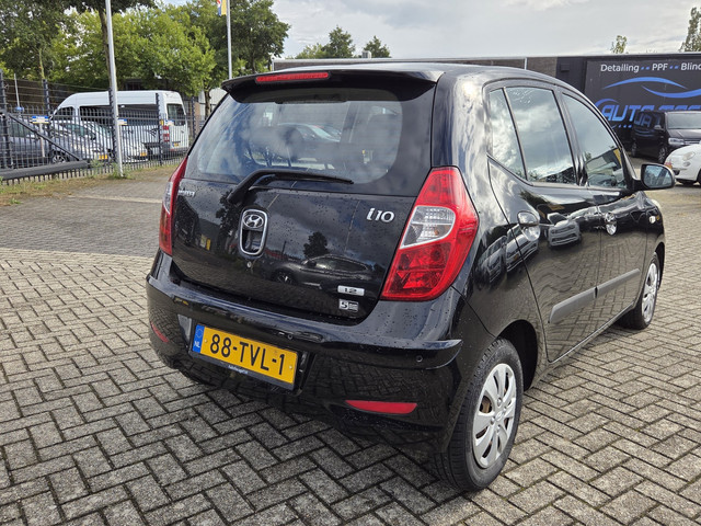 Foto 5 van Hyundai I10 1.2 Plus/AIRCO/PARKERSENSOR