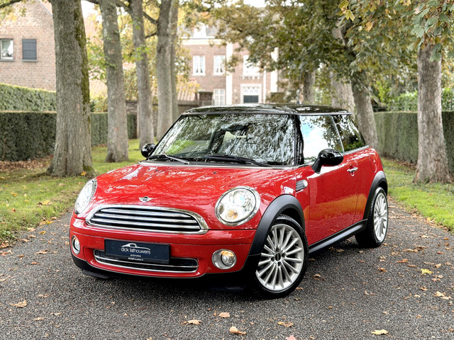 Foto 2 van MINI 3-deurs 1.6 Cooper Park Lane / 1 EIG / PANO / KEYLESS / VOL / 100% HISTORIE