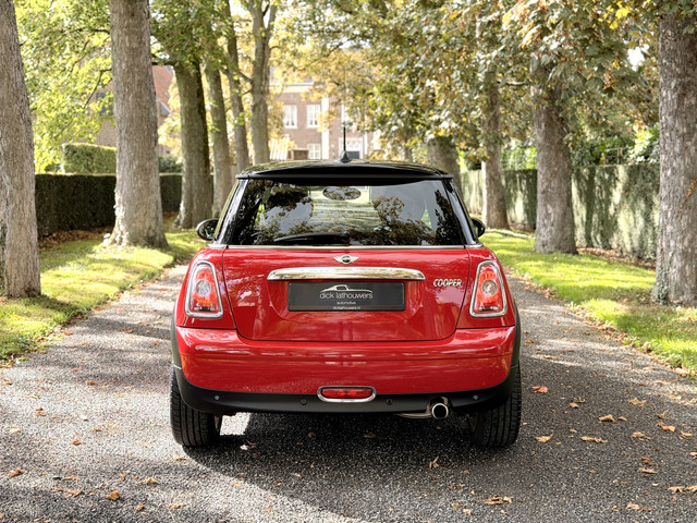 Foto 5 van MINI 3-deurs 1.6 Cooper Park Lane / 1 EIG / PANO / KEYLESS / VOL / 100% HISTORIE