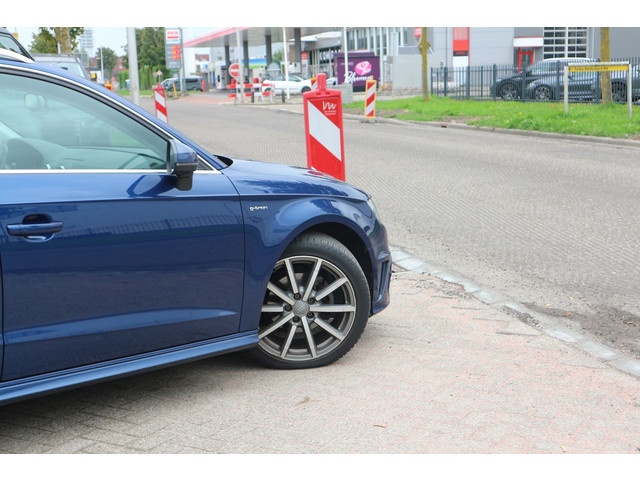 Foto 5 van Audi A3 Sportback 1.4 TFSI S-LINE / AUTOMAAT / PANO ! ! ! !