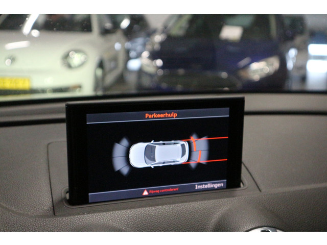 Foto 4 van Audi A3 Sportback 1.4 TFSI S-LINE / AUTOMAAT / PANO ! ! ! !