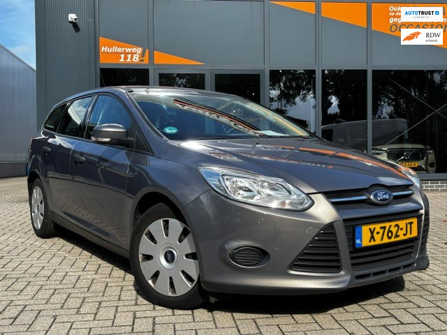 Foto 2 van Ford Focus Wagon 1.0 EcoBoost Edition/airco/stoelverw/nette auto