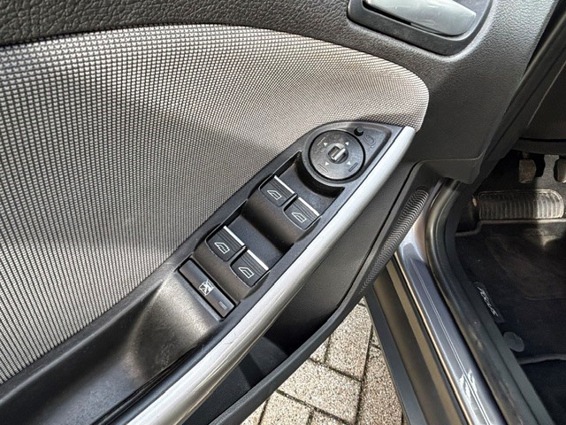 Ford Focus Wagon 1.0 EcoBoost Edition/airco/stoelverw/nette auto