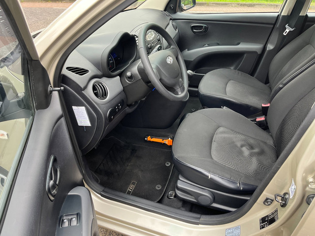 Foto 9 van Hyundai I10 1.1 i-Drive Cool nette auto