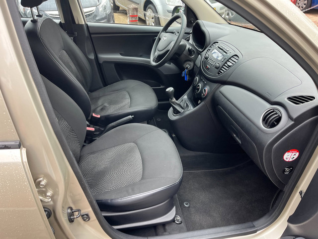 Foto 3 van Hyundai I10 1.1 i-Drive Cool nette auto