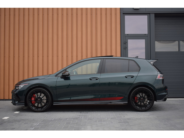Foto 3 van Volkswagen Golf 2.0 TSI GTI Clubsport Edition 50 325pk | Panoramadak