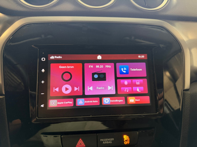 Foto 4 van Suzuki Vitara 1.4 Boosterjet Select Smart Hybrid CAMERA | CARPLAY | ORIG.NL NAP | CLIMA | RIJKLAAR |