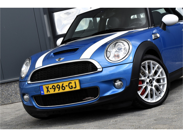 Foto 10 van MINI 3-deurs 1.6 John Cooper Works Chili H&k - Cruise - Clima