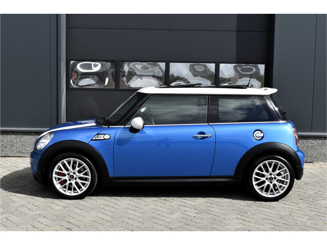 Foto 8 van MINI 3-deurs 1.6 John Cooper Works Chili H&k - Cruise - Clima