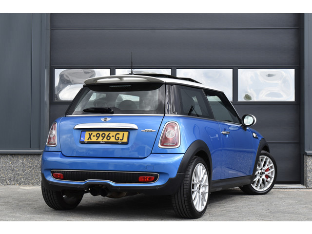 Foto 7 van MINI 3-deurs 1.6 John Cooper Works Chili H&k - Cruise - Clima