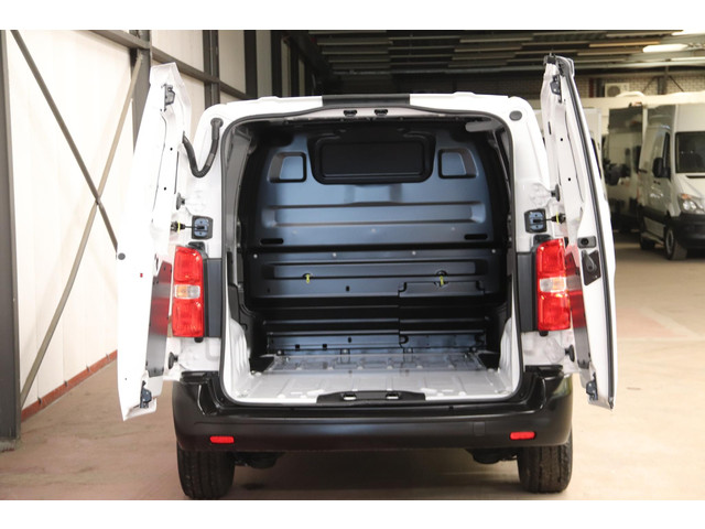 Foto 4 van Fiat Scudo 1.5 MULTIJET 120PK NAVIGATIE AIRCO Fiat Scudo 1.5 MULTIJET 120PK NAVIGATIE