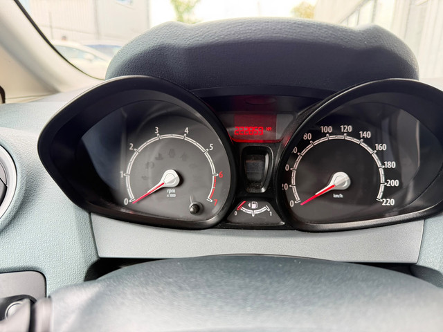 Foto 6 van Ford Fiesta 1.25 S-Edition Nette Auto 1 Jaar APK