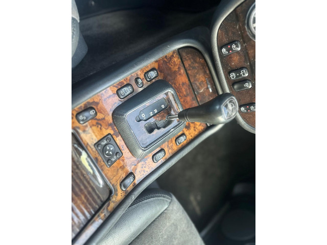 Foto 10 van Mercedes-Benz M-klasse 350 Special Edition | Navi | camera | halfleer | Cruise Control | Airco | Mem