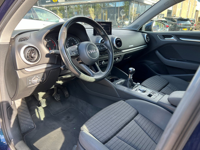Foto 5 van Audi A3 Sportback 1.0 TFSI Design Pro Plus - DEALER ONDERH !