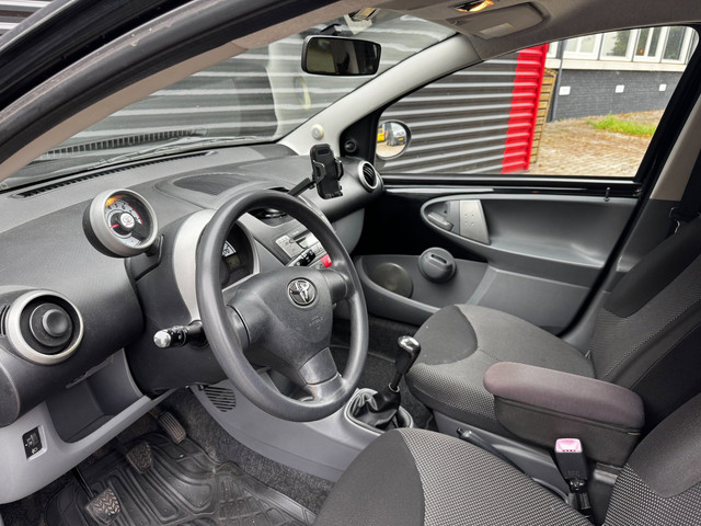 Toyota Aygo Toyota Aygo 1.0-12V Comfort | Airco | Toerenteller | Elektr. Ramen | Centrale Vergrendel