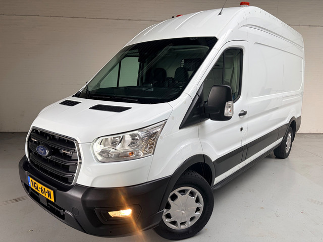 Foto 8 van Ford Transit 350 2.0 TDCI 130PK euro6 L3H3 Trend MHEV RWD Sortimo Inrichting Victron v230 Standkache