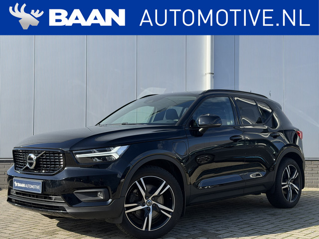 Foto 2 van Volvo XC40 1.5 T4 Recharge R-Design Expression | Adaptive | Panorama | Trekhaak | Camera