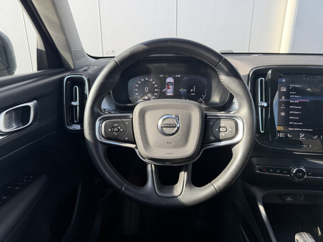 Foto 7 van Volvo XC40 1.5 T4 Recharge R-Design Expression | Adaptive | Panorama | Trekhaak | Camera