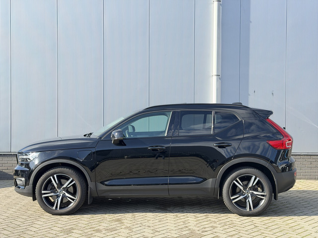 Foto 8 van Volvo XC40 1.5 T4 Recharge R-Design Expression | Adaptive | Panorama | Trekhaak | Camera