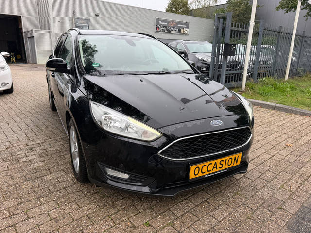 Foto 9 van Ford Focus Wagon 1.0 EcoBoost Titanium Business 1e eigenaar, 67.520 km, cruise, clima, stoel en stuu