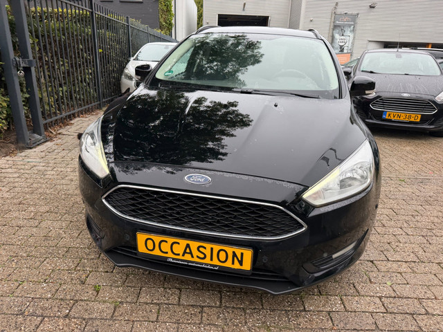 Foto 7 van Ford Focus Wagon 1.0 EcoBoost Titanium Business 1e eigenaar, 67.520 km, cruise, clima, stoel en stuu