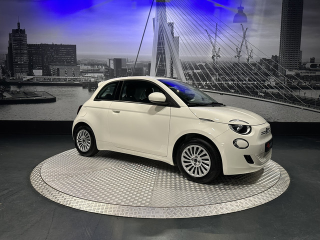 Foto 4 van Fiat 500 Icon 42 kWh