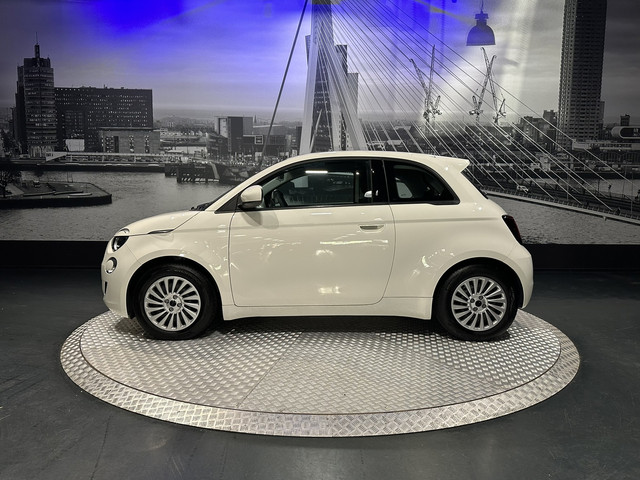 Foto 9 van Fiat 500 Icon 42 kWh