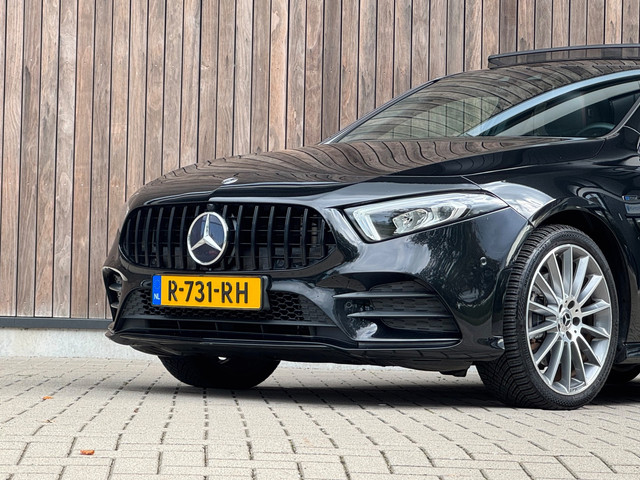 Foto 7 van Mercedes-Benz A-klasse 250 e Business Solution AMG / Pano /