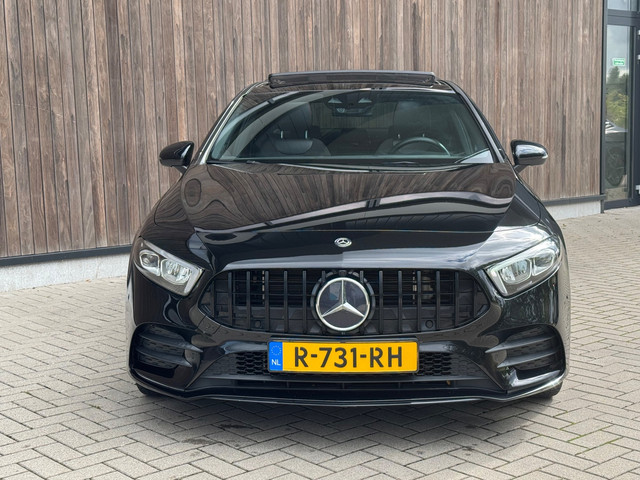 Foto 5 van Mercedes-Benz A-klasse 250 e Business Solution AMG / Pano /