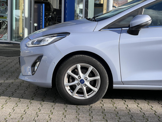 Foto 3 van Ford Fiesta 1.0 EcoBoost Titanium X | Trekhaak | Winter Pack | Adaptieve Cruise Control