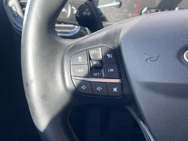 Foto 9 van Ford Fiesta 1.0 EcoBoost Titanium X | Trekhaak | Winter Pack | Adaptieve Cruise Control