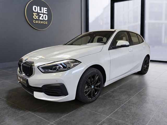 Foto 3 van BMW 1-serie 118I Aut. | Navi | LED | PDC | Clima
