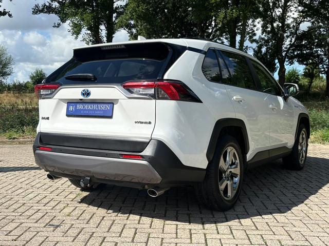 Foto 10 van Toyota RAV4 2.5 Hybrid AWD Trekhaak / Camera / Stoel-Stuur Verwarming